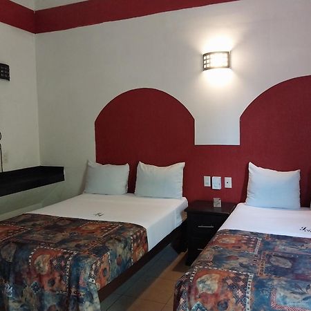Hotel Jorge Alejandro Guadalajara Ngoại thất bức ảnh