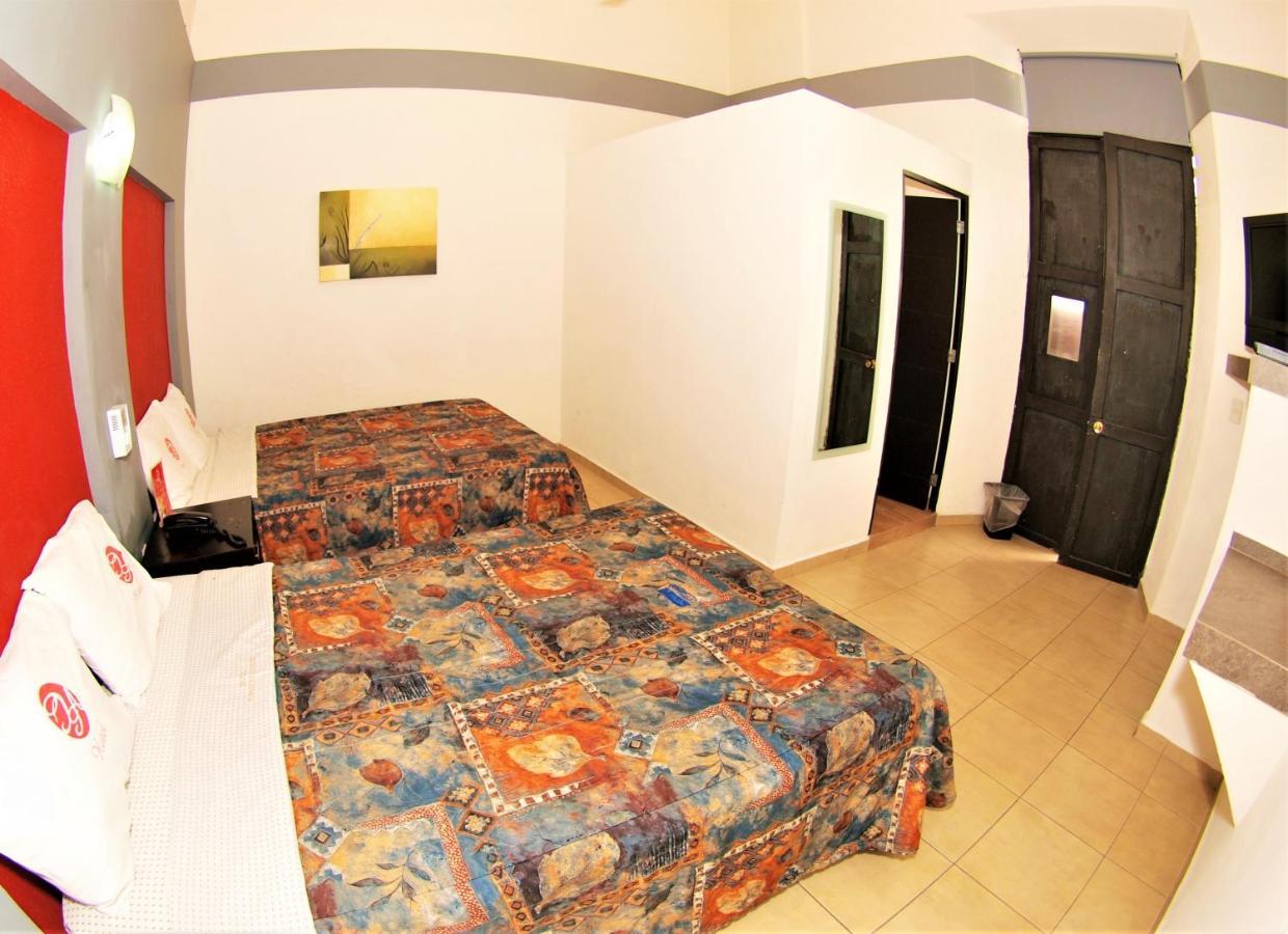 Hotel Jorge Alejandro Guadalajara Ngoại thất bức ảnh