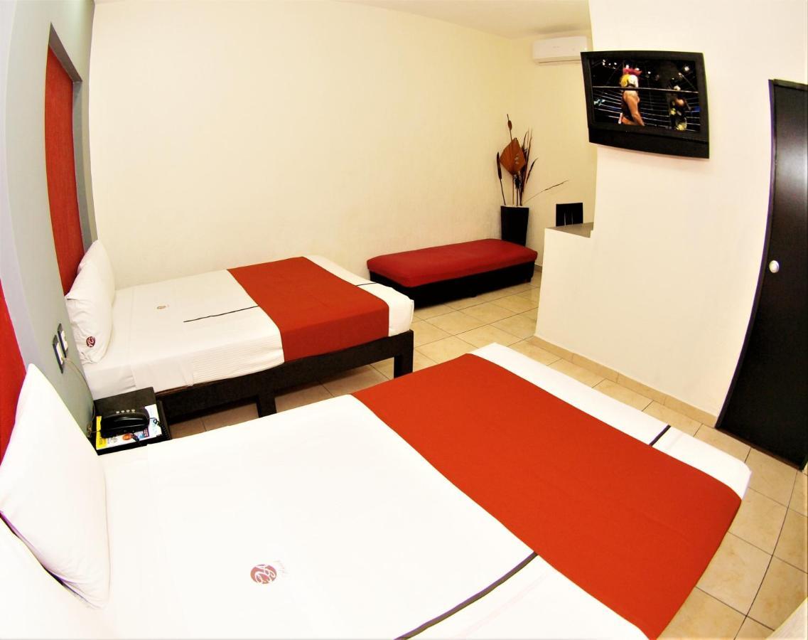 Hotel Jorge Alejandro Guadalajara Ngoại thất bức ảnh