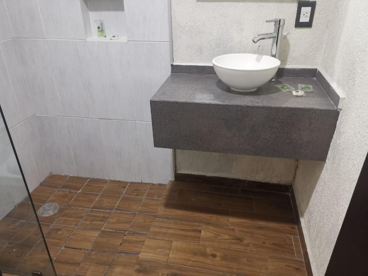 Hotel Jorge Alejandro Guadalajara Ngoại thất bức ảnh