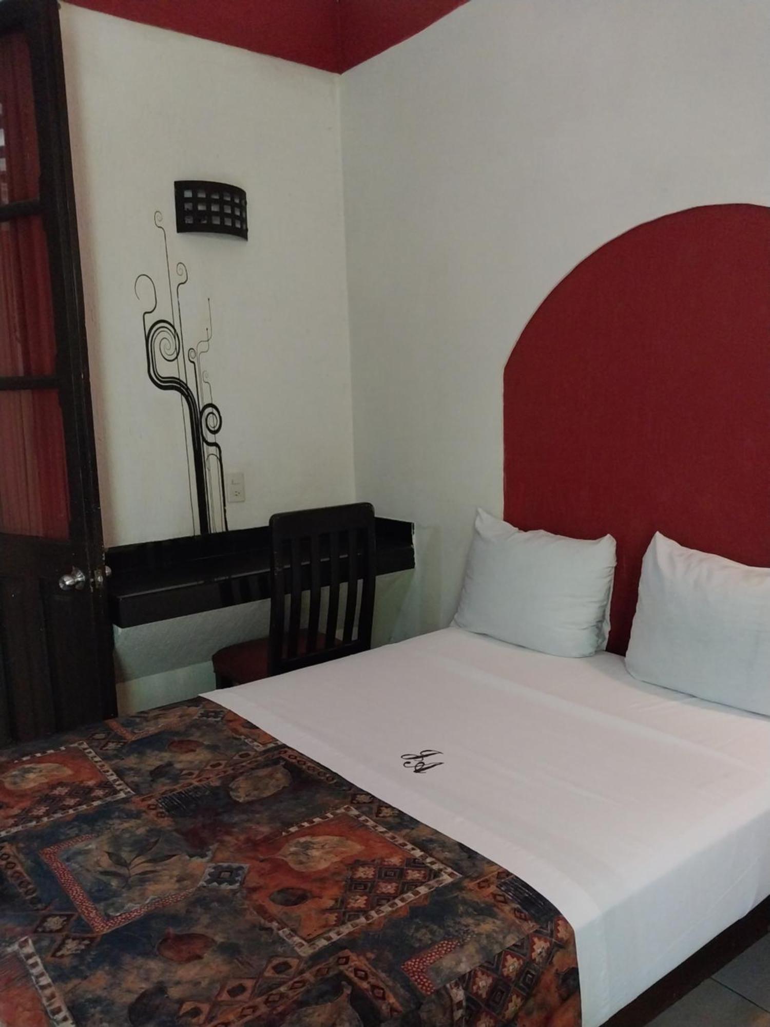Hotel Jorge Alejandro Guadalajara Ngoại thất bức ảnh